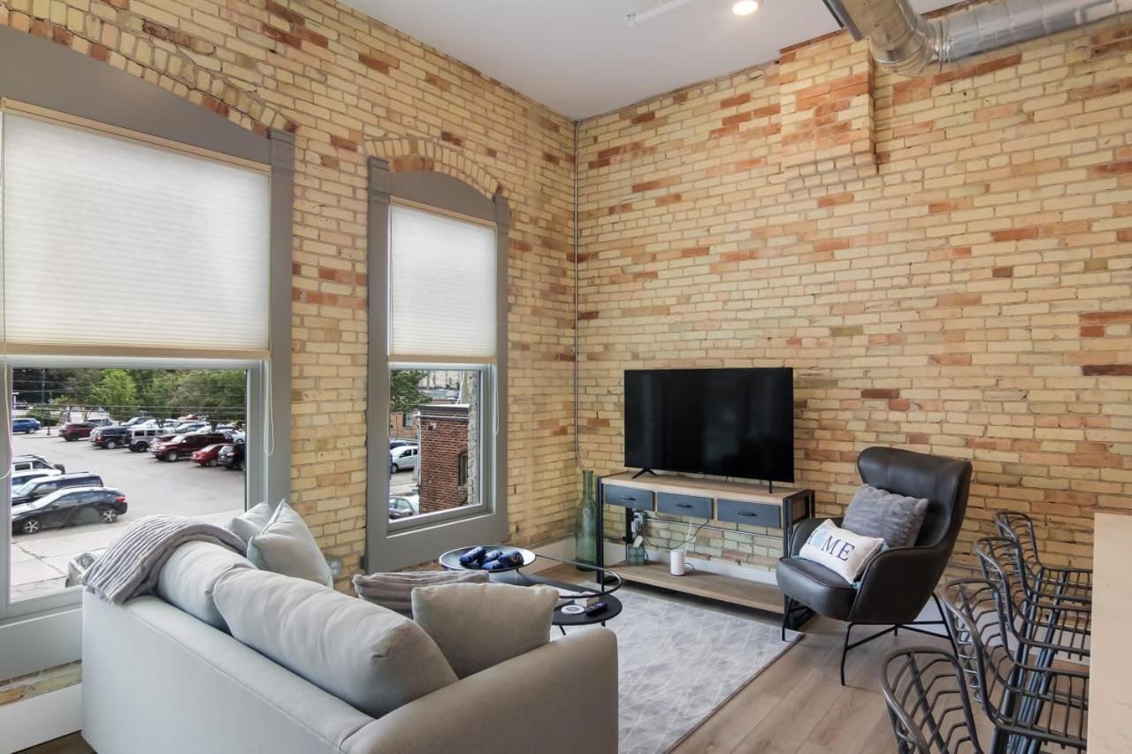 Golden Lofts Unit 1 Downtown Traverse City 1Bd 1Ba Bagian luar foto