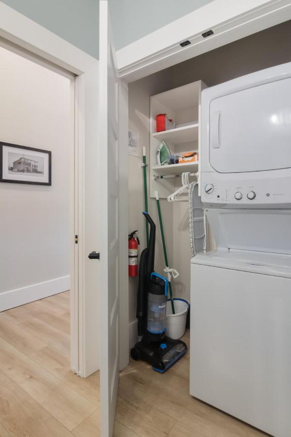 Golden Lofts Unit 1 Downtown Traverse City 1Bd 1Ba Bagian luar foto